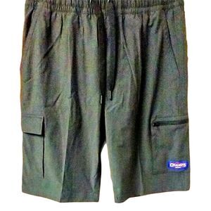 NWOT CSG Champ Sports Gear Cargo Shorts